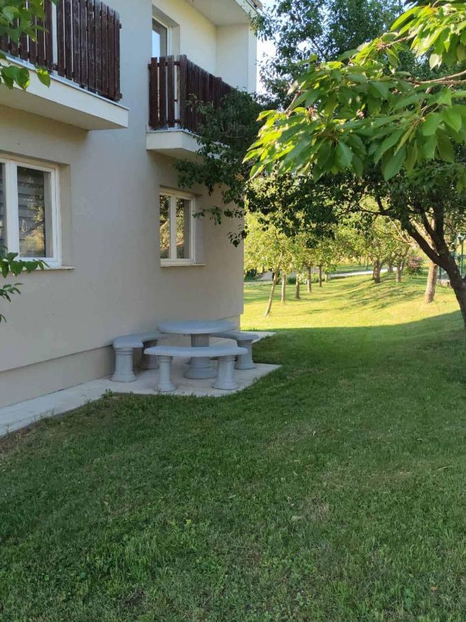 Una National Park Apartment Bihać 외부 사진