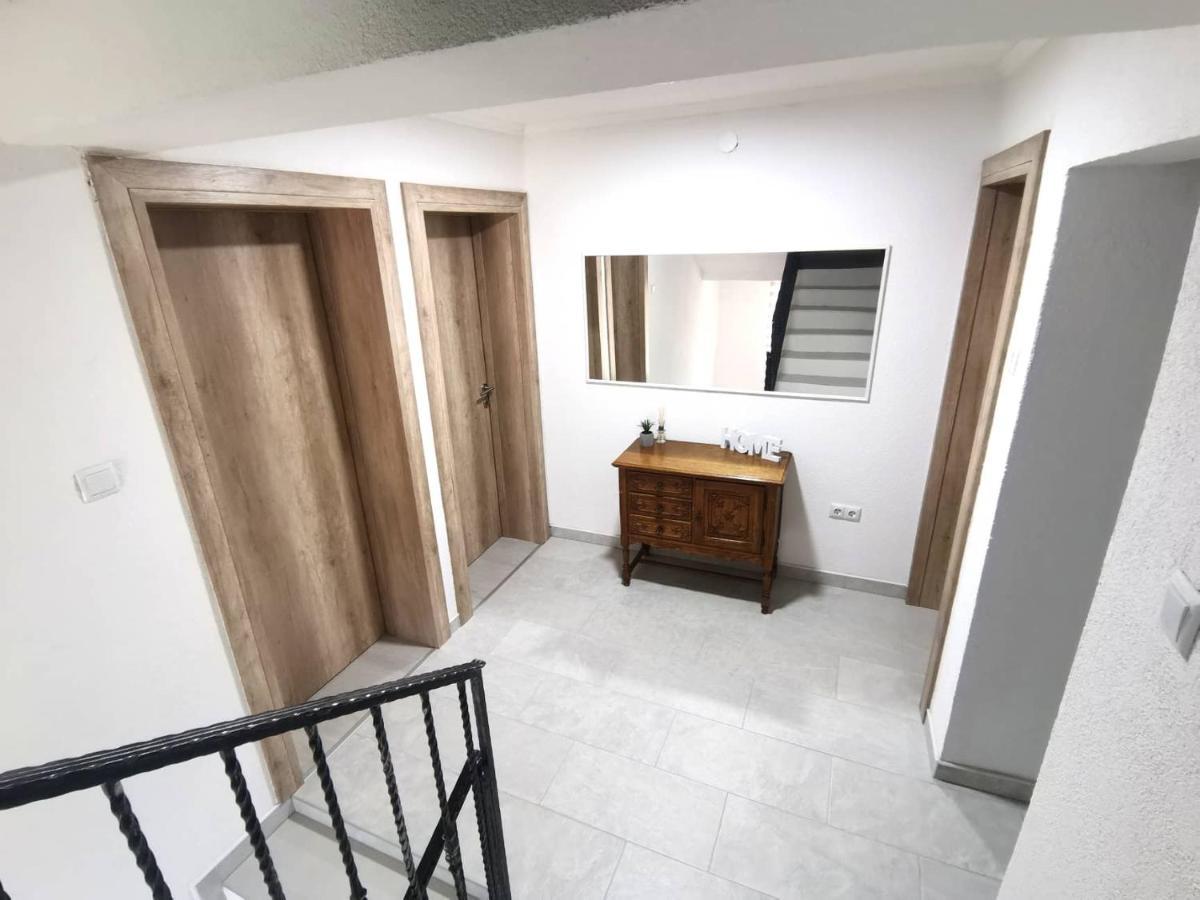 Una National Park Apartment Bihać 외부 사진