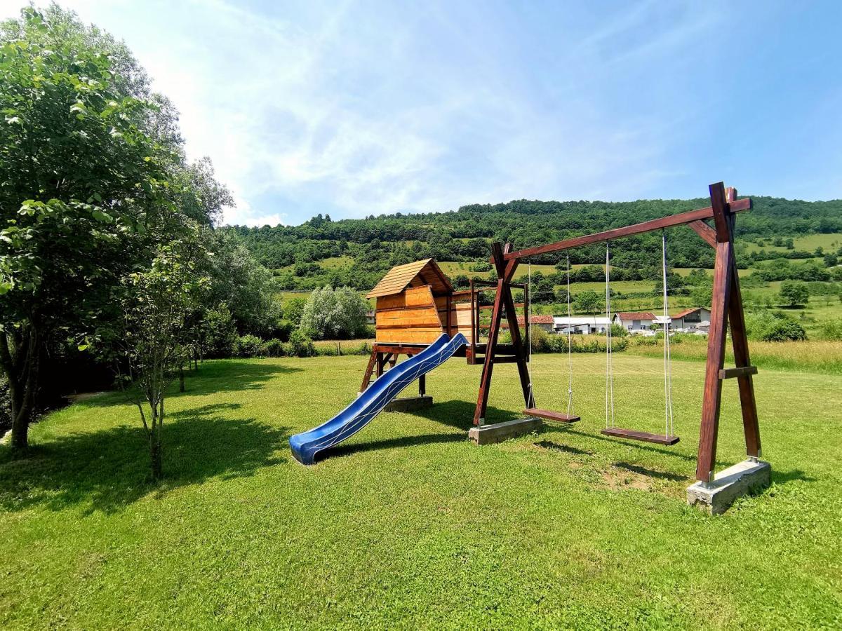 Una National Park Apartment Bihać 외부 사진