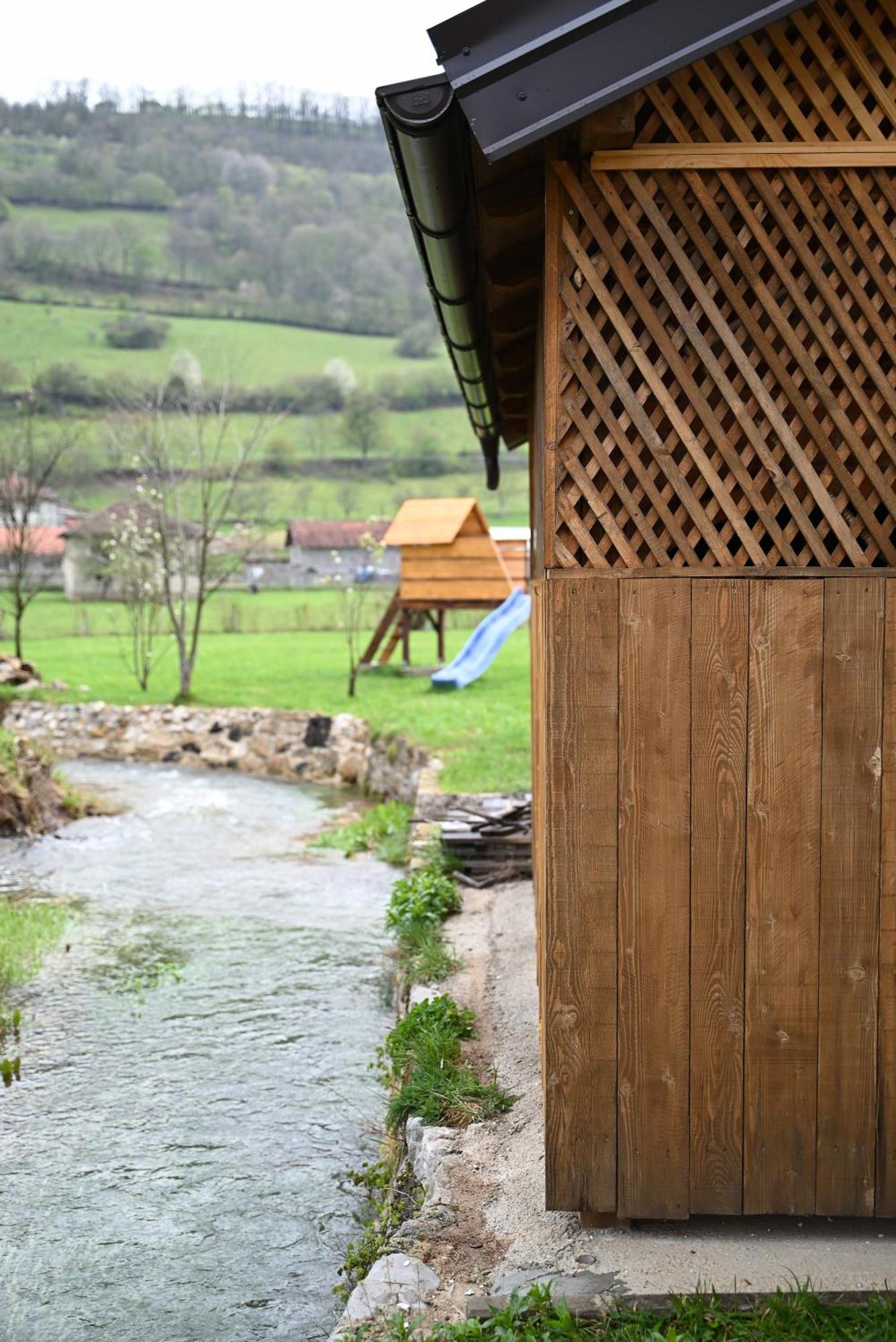 Una National Park Apartment Bihać 외부 사진